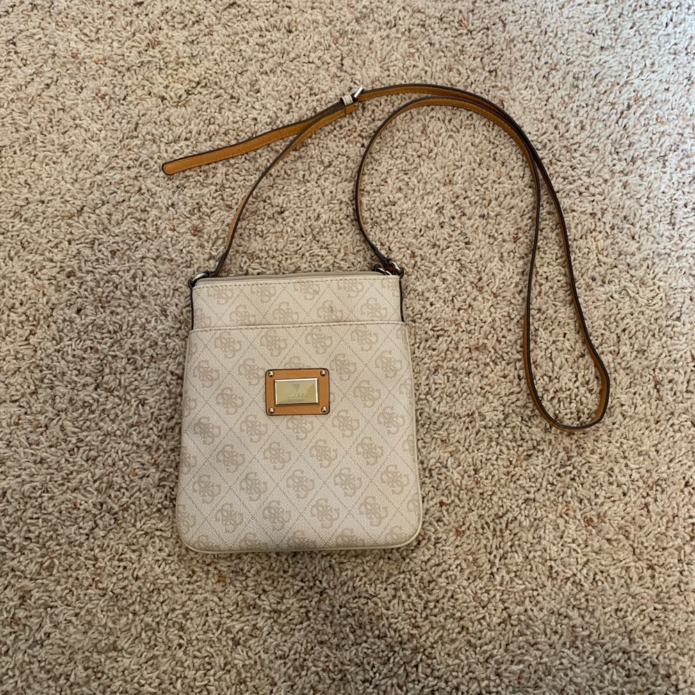 Guess crossbody bag